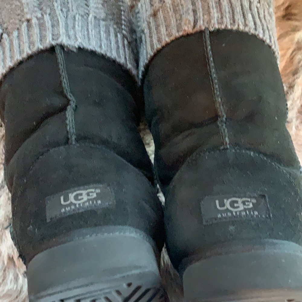 Ugg’s - Picture 9 of 9